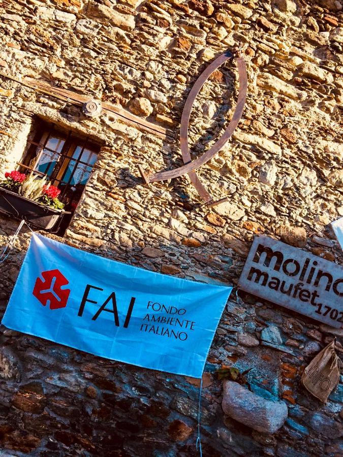 La Roggia - Molino Maufet Mühle - Patio on the garden Colico Exterior foto